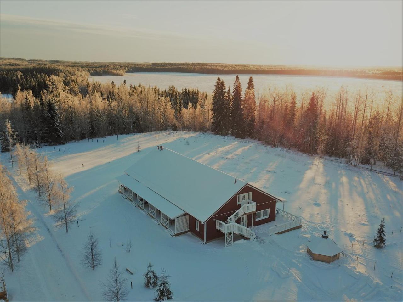 Вилла Valkeisen Loma Эхтяри Экстерьер фото